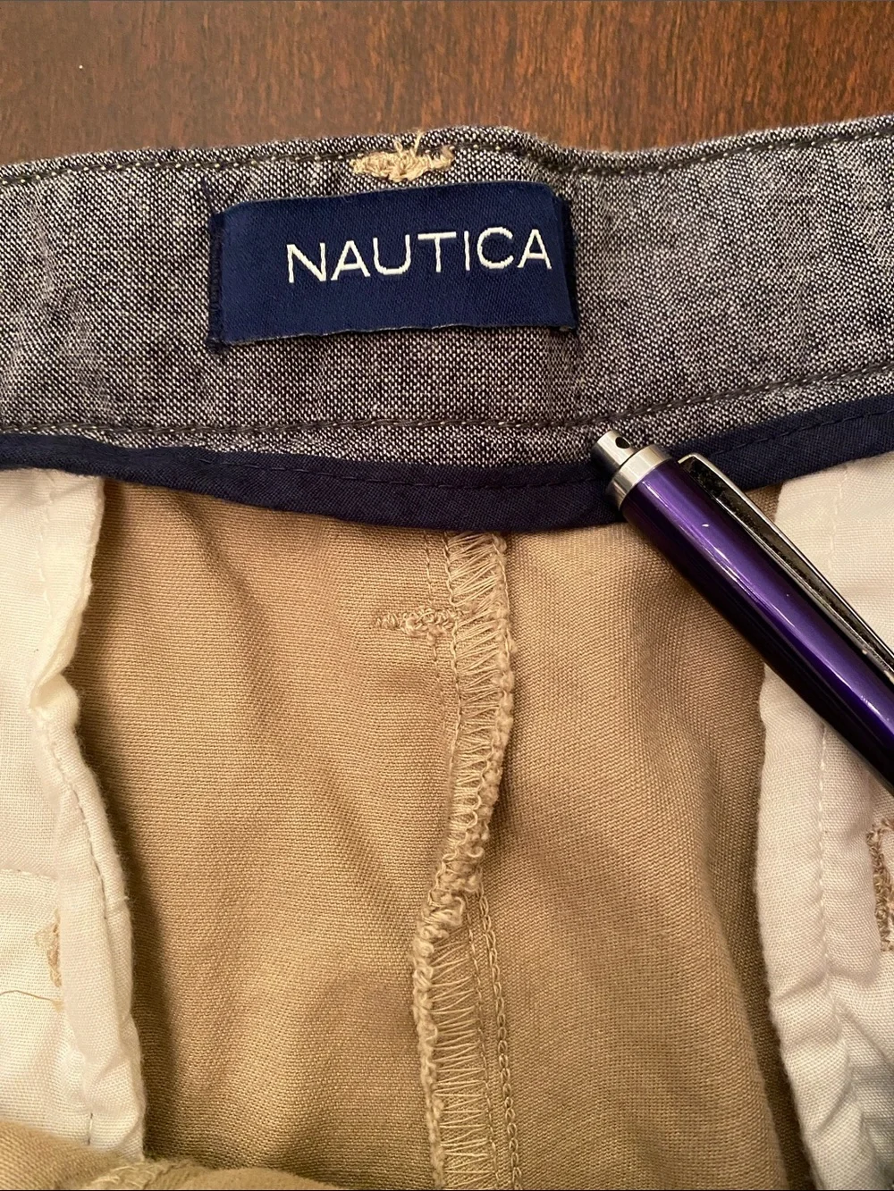 Nautica Classic Fit Deck Men’s Shorts • 40 Waist